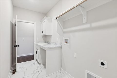 Tiny photo for 1039 Fir Lane, Liberty, MO 64068 (MLS # 2612386)