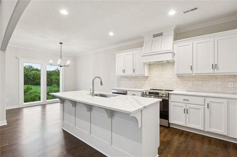 Tiny photo for 1039 Fir Lane, Liberty, MO 64068 (MLS # 2612386)