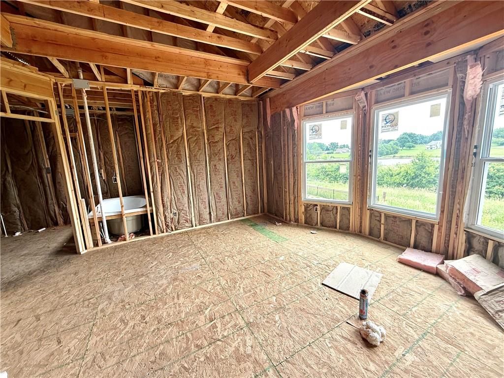 Photo of 1039 Fir Lane, Liberty, MO 64068 (MLS # 2612386)