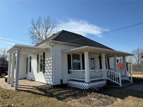 MLS: 2604586