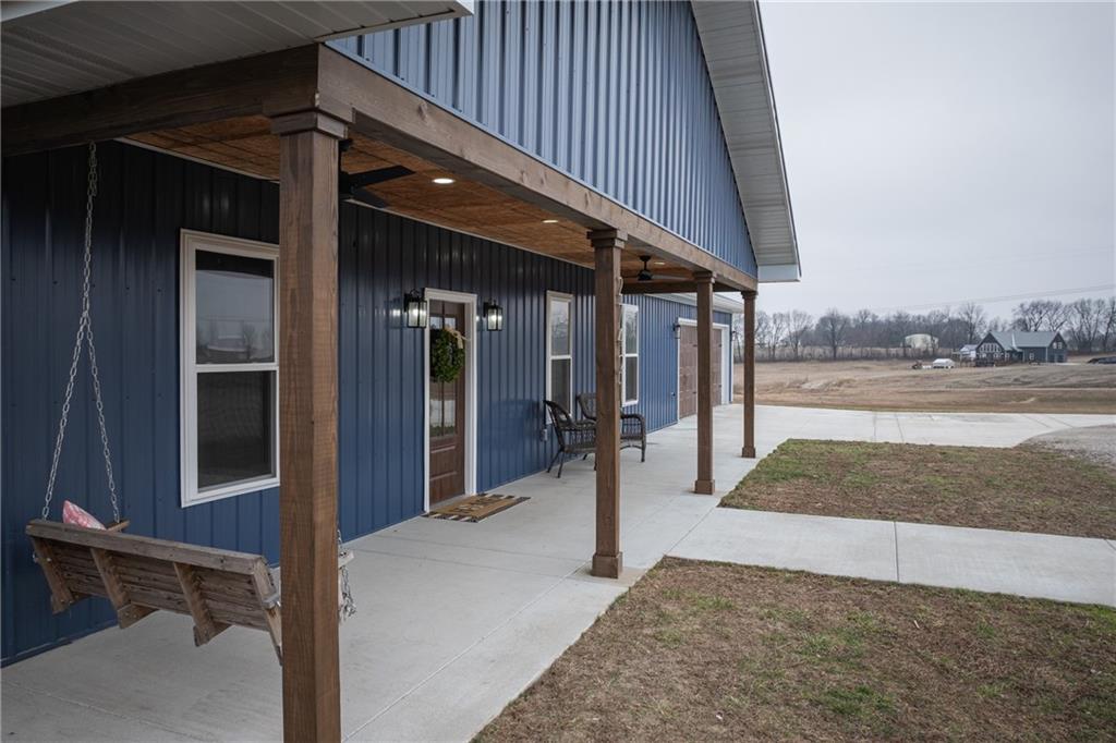 27421 E Blue Mills Road