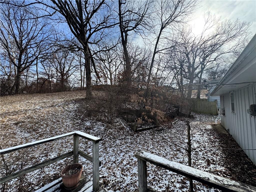 6711 N Broadway Street