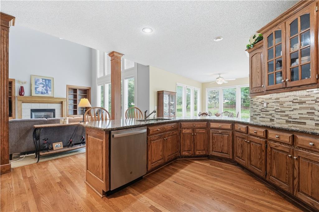 1019 SW Coachlight Court
