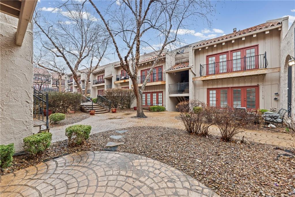 1111 W 46th Street 34