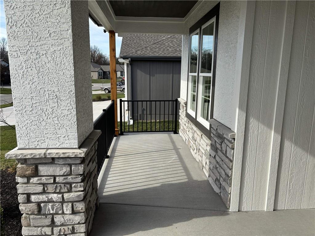 20040 W 226th Terrace