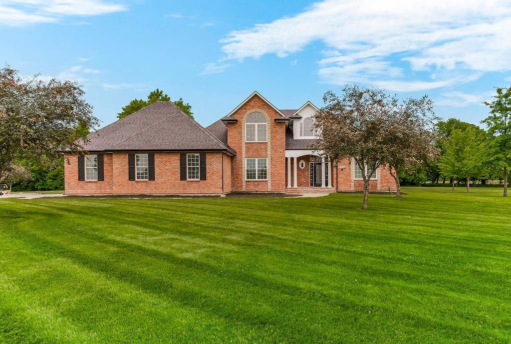 24704 Woodland Circle