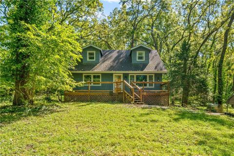 5903 Walnut Creek Drive Parkville MO 64152