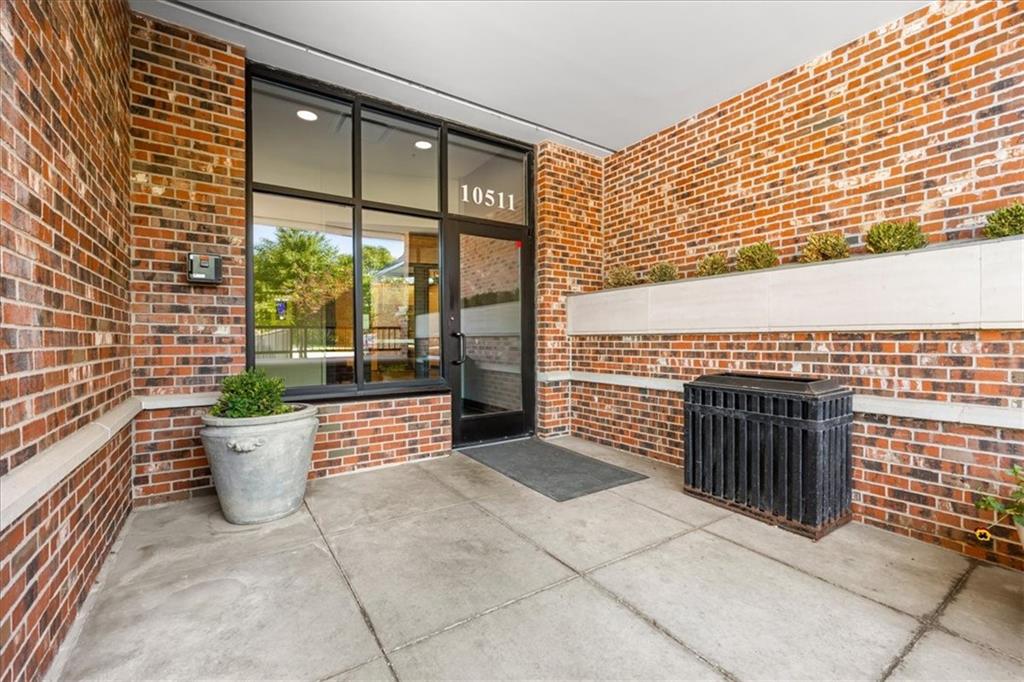 10511 Mission Road 305