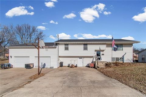 6 W 15th Street, Carrollton, MO 64633 - MLS#: 2598169