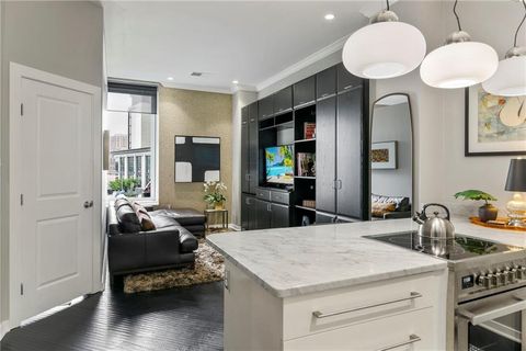 4545 wornall Road 4 Kansas City MO 64111