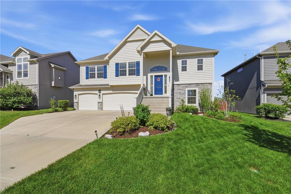 1636 Shadow Drive