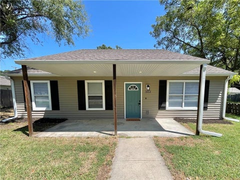 Photo of 302 Gum Street, Garden City, MO 64747 (MLS # 2648356)
