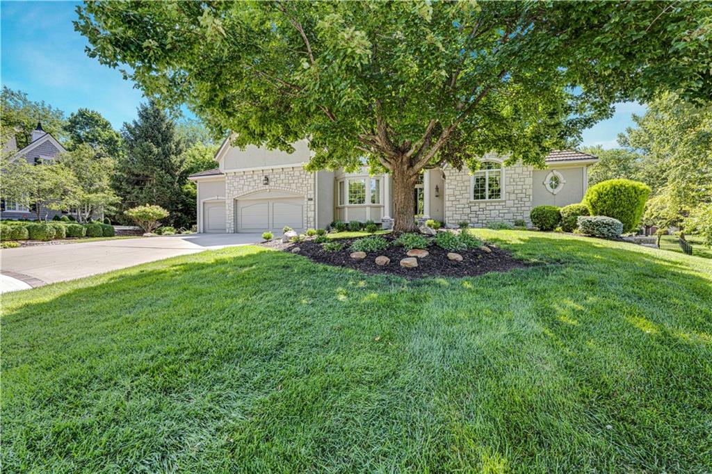 10853 S Cedar Niles Circle
