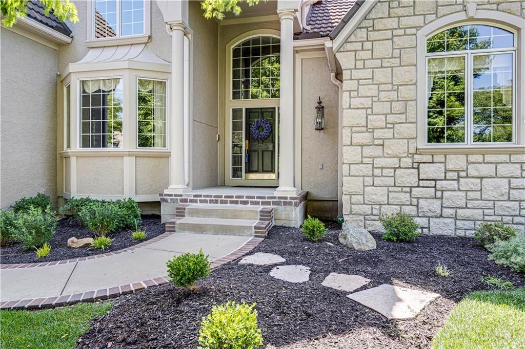 10853 S Cedar Niles Circle