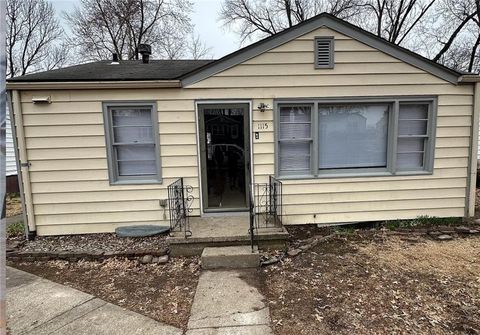 1115 Dakota Street Leavenworth KS 66048