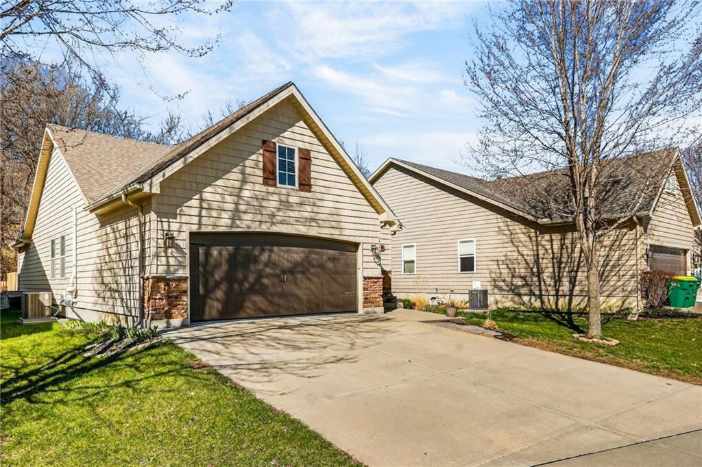 11054 Whispering Lane