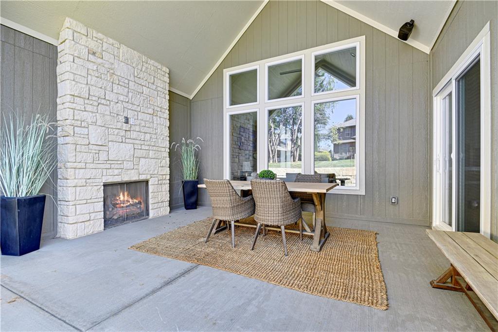24928 W 98th Place