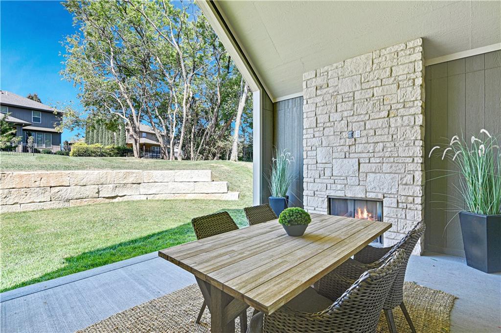 24928 W 98th Place