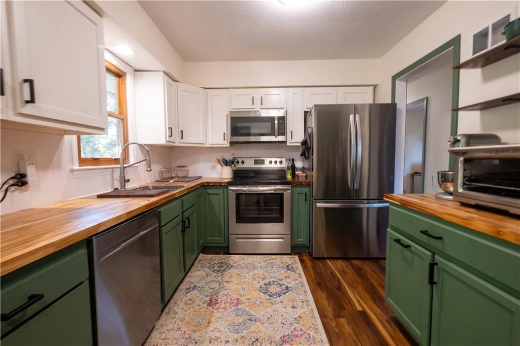 1152 NE 84th Terrace