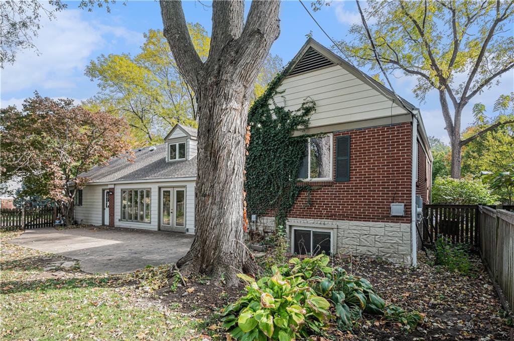 4304 Brookridge Drive