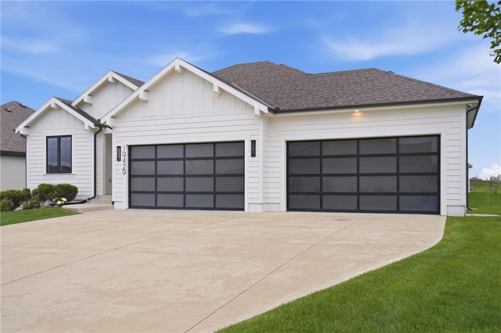 19429 W 201st Terrace