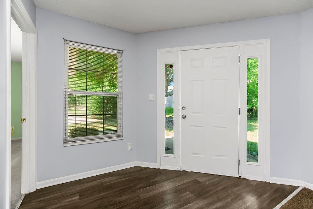304 E Hansen Court