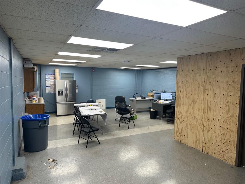 St Joseph, Missouri 64501, United States, ,Residential,Active,37643