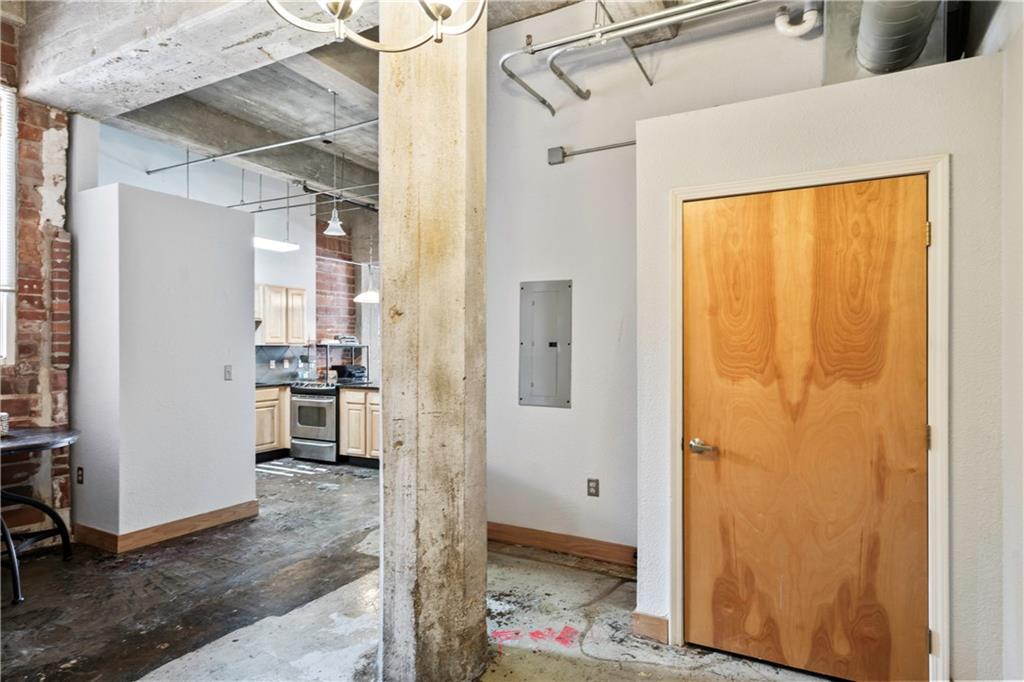 321 W 7th Street 501