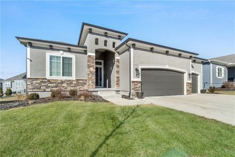 7460 NW Chambers Court Parkville MO 64152