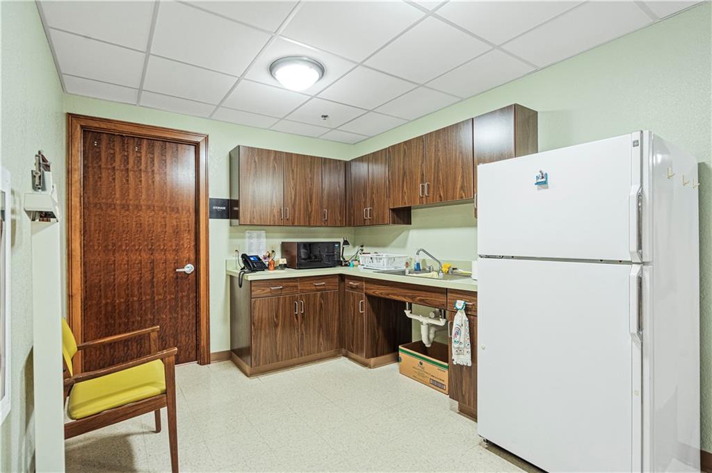 Savannah, Missouri 64485, United States, ,Commercial,Active,54002