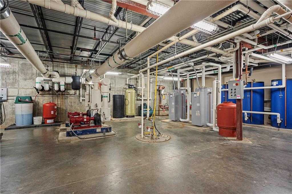 Savannah, Missouri 64485, United States, ,Commercial,Active,54002