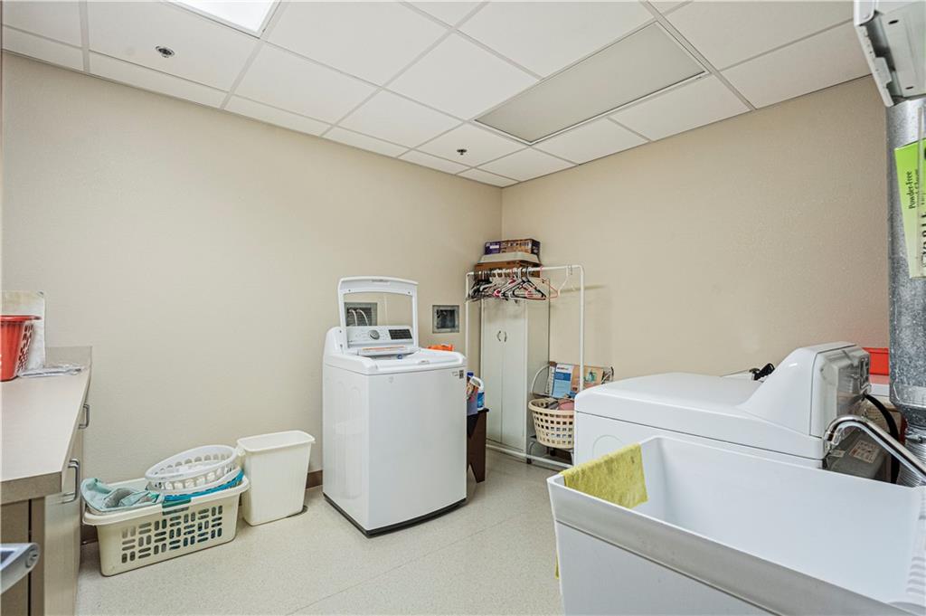 Savannah, Missouri 64485, United States, ,Commercial,Active,54002