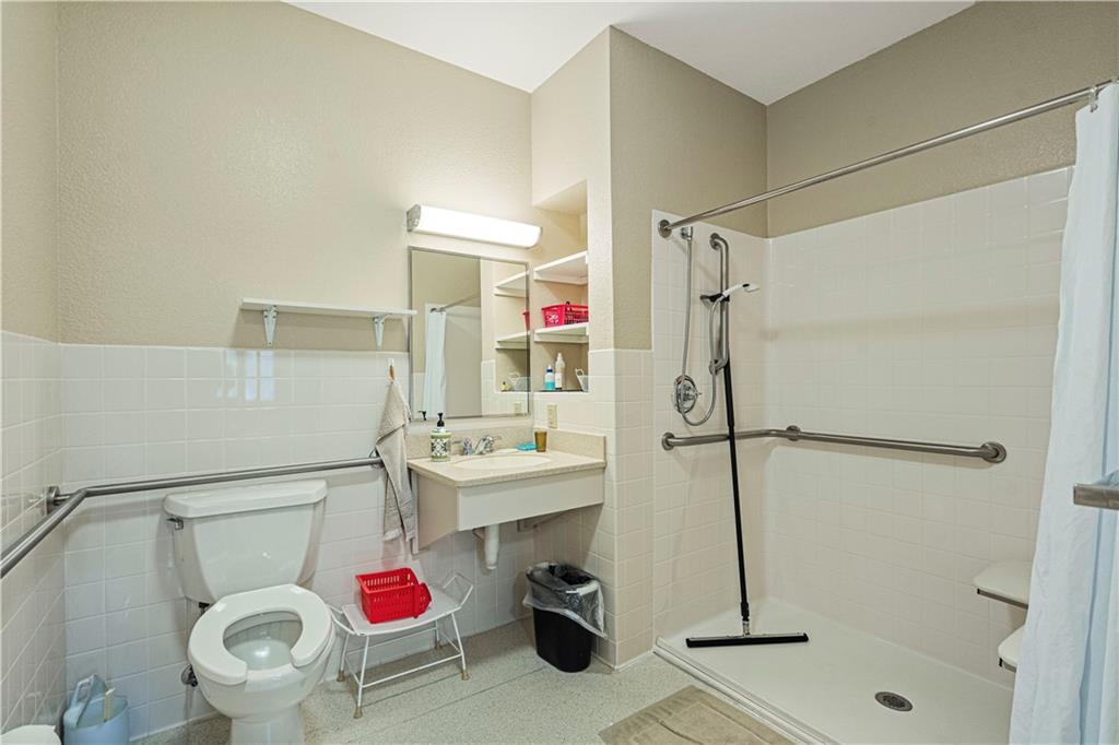 Savannah, Missouri 64485, United States, ,Commercial,Active,54002