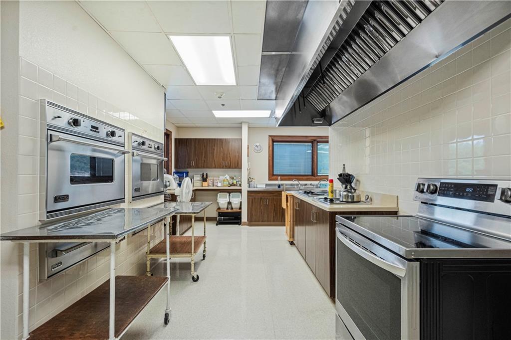 Savannah, Missouri 64485, United States, ,Commercial,Active,54002