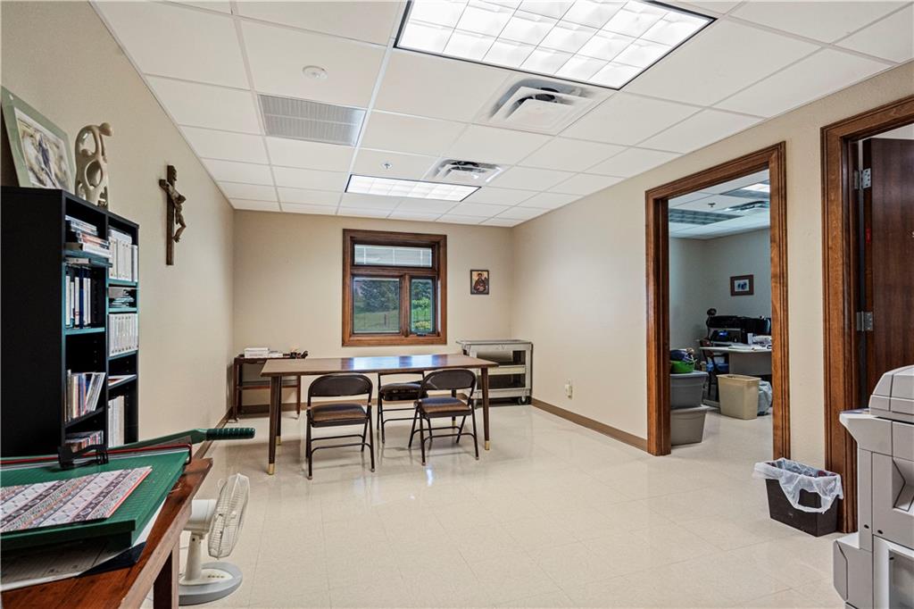 Savannah, Missouri 64485, United States, ,Commercial,Active,54002