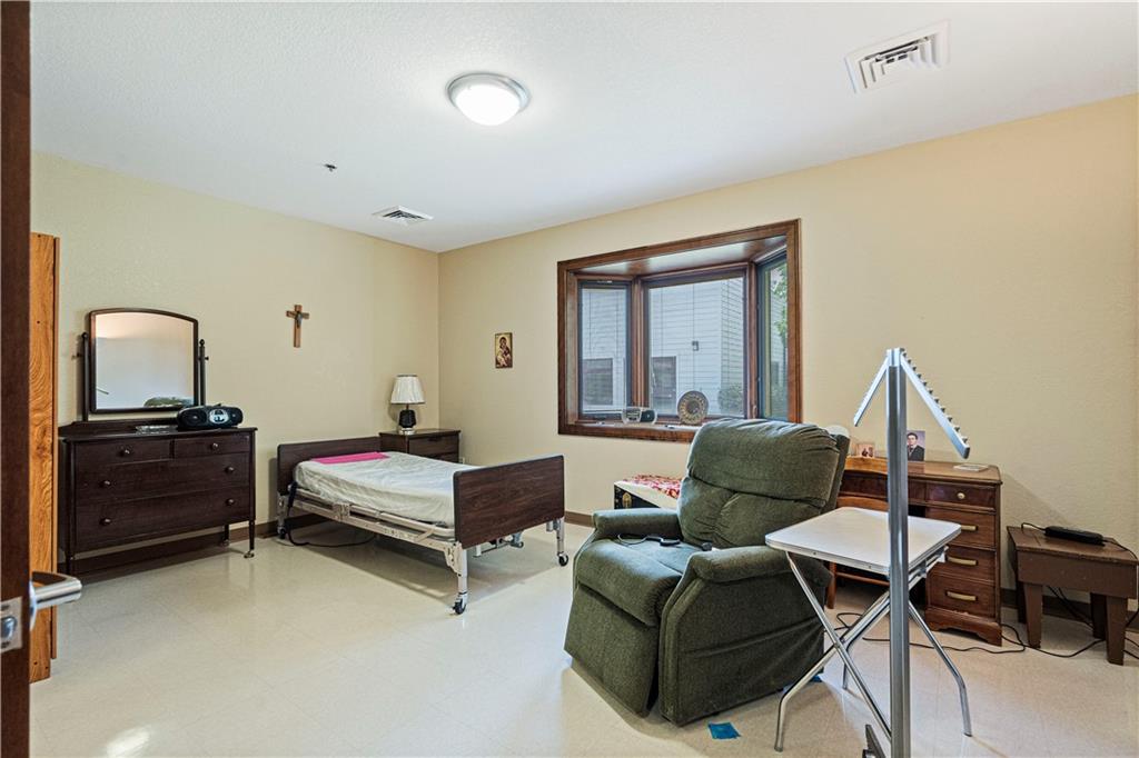 Savannah, Missouri 64485, United States, ,Commercial,Active,54002