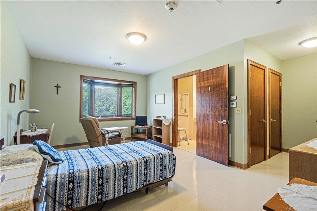 Savannah, Missouri 64485, United States, ,Commercial,Active,54002