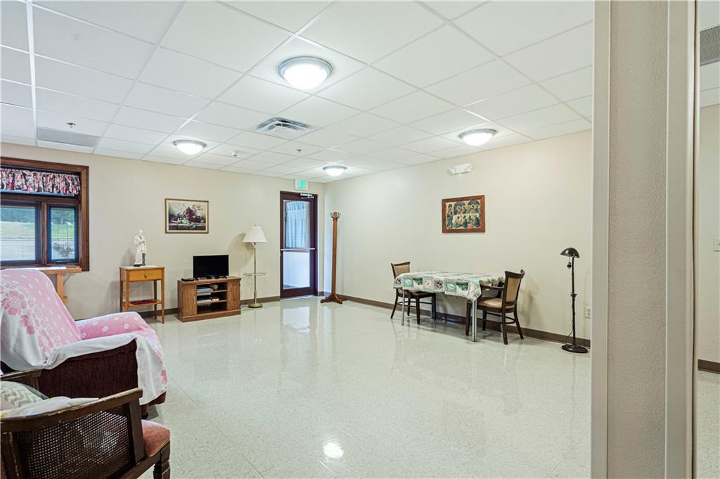 Savannah, Missouri 64485, United States, ,Commercial,Active,54002