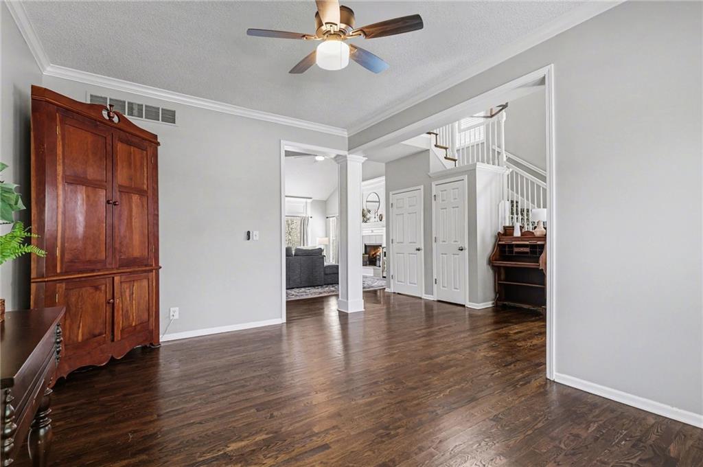 15613 S Brookfield Street