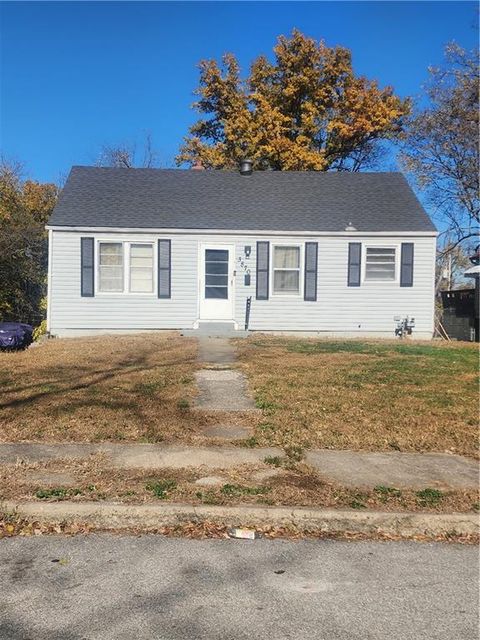 3870 E 61 Street, Kansas City, MO 64130 - MLS#: 2586608