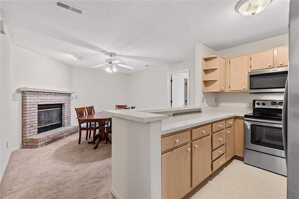300 E Hansen Court