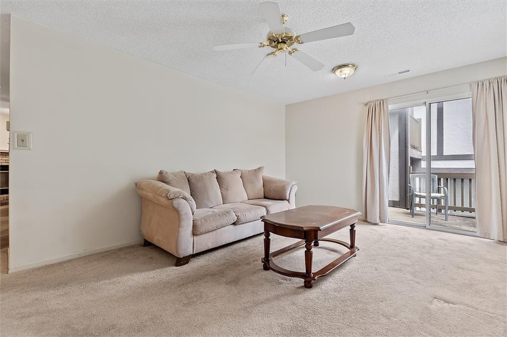 300 E Hansen Court