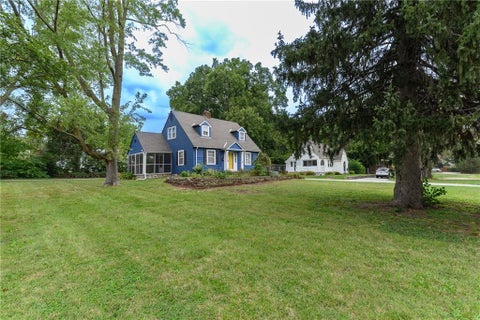 Photo of 6842 Metcalf Avenue, Overland Park, KS 66204 (MLS # 2637872)