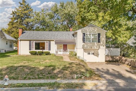 2211 Lovers Lane St Joseph MO 64505