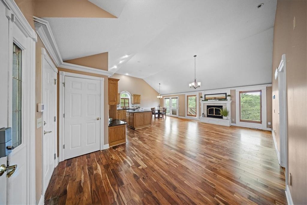 1908 NE Red Oak Lane