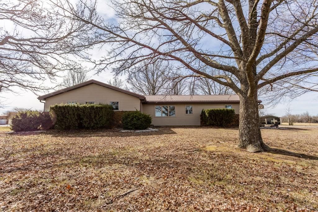 Photo of 587 NW First Tract 3 Lane, Lamar, MO 64759 (MLS # 2627320)