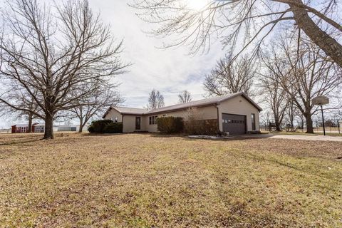 Photo of 587 NW First Tract 3 Lane, Lamar, MO 64759 (MLS # 2627320)