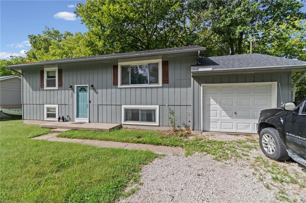 1406 Ridgeway Drive