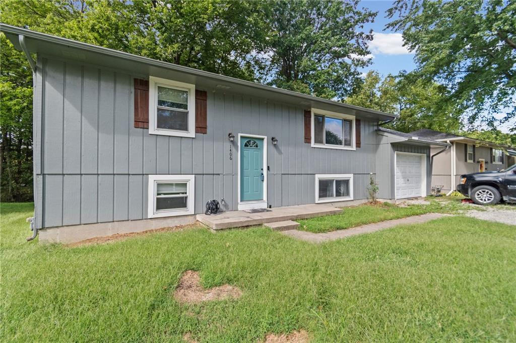 1406 Ridgeway Drive