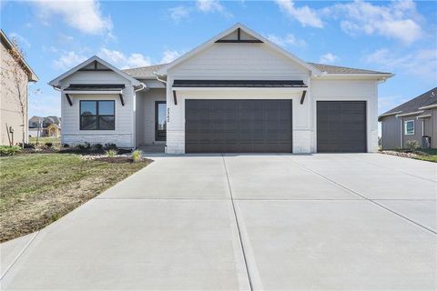 7920 SE Hoot Owl Street, Blue Springs, MO 64014 - MLS#: 2596813